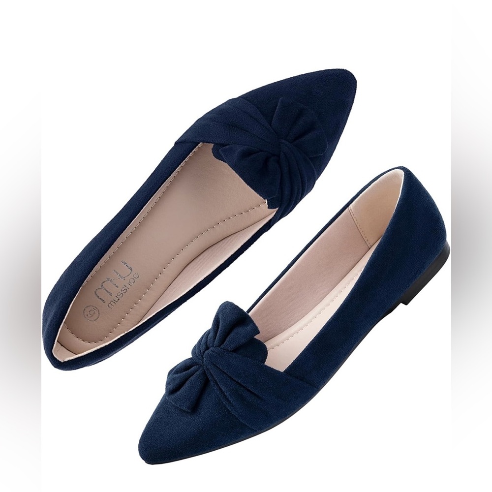 Elegant Navy Blue Flats with Bow Detail